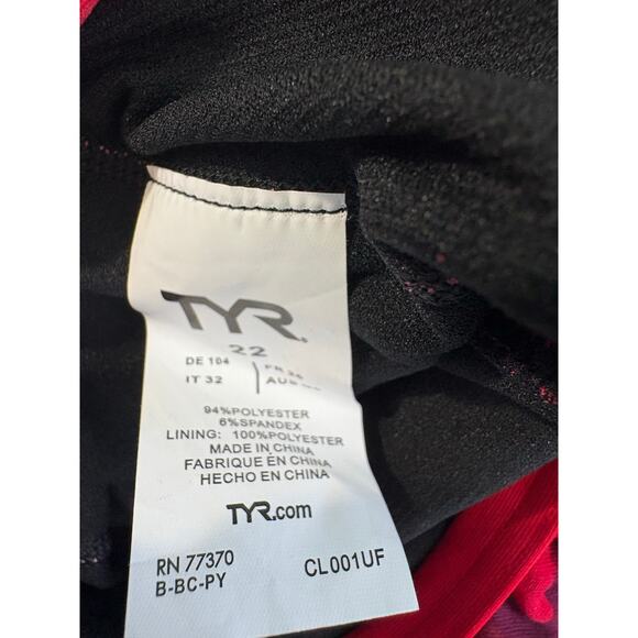 TYR Girls Durafast Elite Diamondfit Swimsuit Red Camo Size 22 One Piece Tyreco - Picture 5 of 6